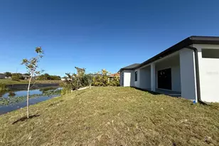 1320 NE 14th Ave, Cape Coral, FL 33909 - Photo 23