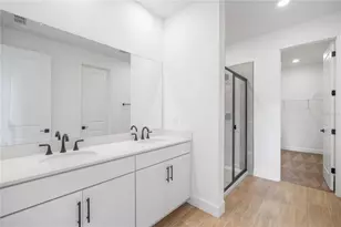 9109 Players Dr, Weeki Wachee, FL 34613 - Photo 15