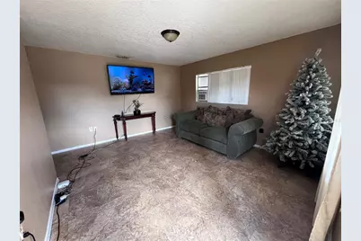 589 Duncan Circle E, Auburndale, FL 33823 - Photo 3