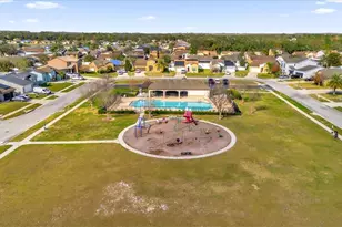 4702 Ashurst St, Kissimmee, FL 34758 - Photo 5