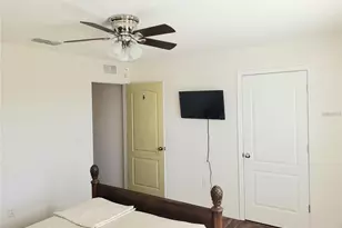 138 Lazy Willow Dr, Davenport, FL 33897 - Photo 5