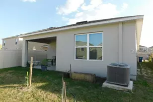 1360 Berry Ln, Davenport, FL 33837 - Photo 13