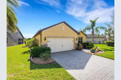 208 Almeria Way, Davenport, FL 33837 - Photo 5