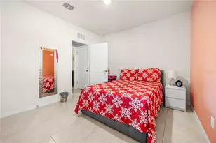 1368 Berry Ln, Davenport, FL 33837 - Photo 17