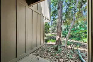 5311 Burning Tree Dr, Orlando, FL 32811 - Photo 9