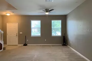 3742 Maidencain St, Clermont, FL 34714 - Photo 3