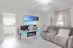 8101 Dominguin St, Orlando, FL 32817 - Photo 3