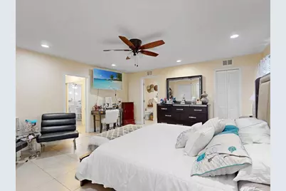 901 W Donegan Avenue, Kissimmee, FL 34741 - Photo 17