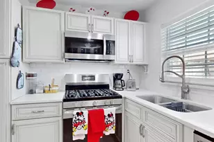 901 W Donegan Ave, Kissimmee, FL 34741 - Photo 11