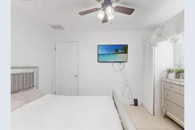 901 W Donegan Avenue, Kissimmee, FL 34741 - Photo 7