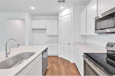 1131 Olivine Avenue, Dundee, FL 33838 - Photo 5