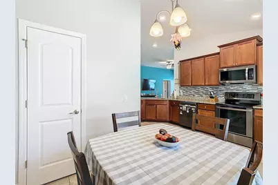 649 Meadow Pointe Drive, Haines City, FL 33844 - Photo 13