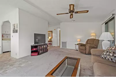 6475 Peppertree Path NE, Winter Haven, FL 33881 - Photo 5