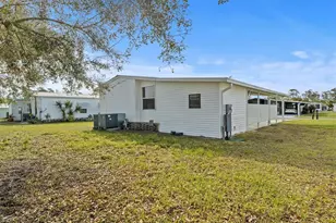 6475 Peppertree Path NE, Winter Haven, FL 33881 - Photo 23