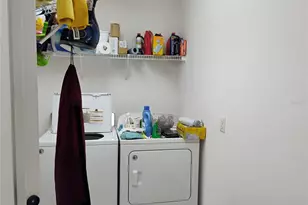 250 Sir Phillips Dr, Davenport, FL 33837 - Photo 37