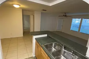 5968 Westgate Dr, Orlando, FL 32835 - Photo 9