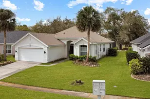 1718 Golfview Dr, Kissimmee, FL 34746 - Photo 3