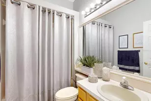 1718 Golfview Dr, Kissimmee, FL 34746 - Photo 13