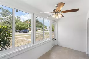 1724 Harbor Dr, Clearwater, FL 33755 - Photo 21