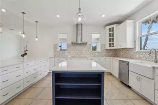 3607 Hidden River Ln, Tavares, FL 32778 - Photo 13