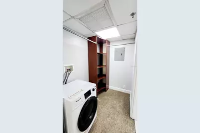 151 E Washington Street #327, Orlando, FL 32801 - Photo 17