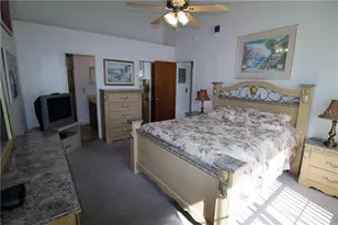 5004 Laguna Bay Cir, Kissimmee, FL 34746 - Photo 9