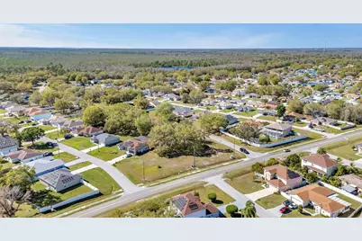 401 Jay Court, Kissimmee, FL 34759 - Photo 9