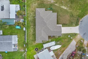 2776 Tropical Lake Dr, Kissimmee, FL 34741 - Photo 37