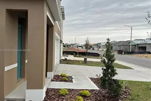 2755 Gentle Rain Dr, Davenport, FL 33837 - Photo 3