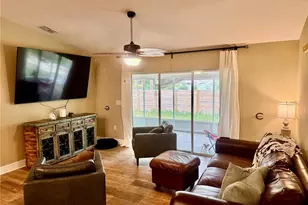 74 N Oak Ave, Umatilla, FL 32784 - Photo 9