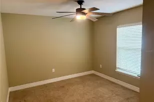 74 N Oak Ave, Umatilla, FL 32784 - Photo 17