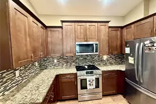 74 N Oak Ave, Umatilla, FL 32784 - Photo 5