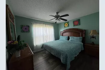 2677 Emerald Island Boulevard, Kissimmee, FL 34747 - Photo 19