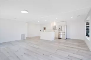 6462 Hollyberry Ln NE, Winter Haven, FL 33881 - Photo 7