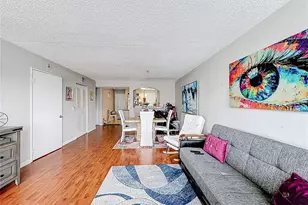 6065 NW 186th St, Hialeah, FL 33015 - Photo 3