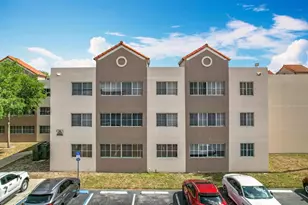 6065 NW 186th St, Hialeah, FL 33015 - Photo 15