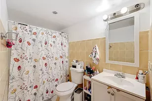 6065 NW 186th St, Hialeah, FL 33015 - Photo 13