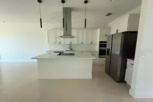 286 Catalonia Ave NW, Palm Bay, FL 32907 - Photo 7