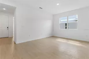 1011 Wisteria Wy, Dundee, FL 33838 - Photo 3