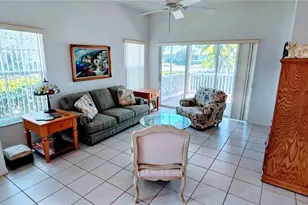 300 Falling Water Dr, Poinciana, FL 34759 - Photo 9