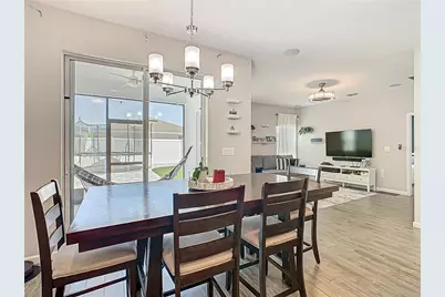 372 Meadow Pointe Drive, Haines City, FL 33844 - Photo 11