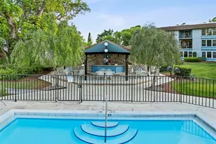 333 Lake Howard Dr NW, Winter Haven, FL 33880 - Photo 29