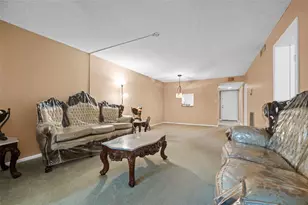 333 Lake Howard Dr NW, Winter Haven, FL 33880 - Photo 7