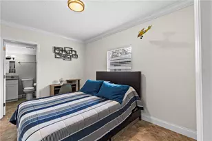 2912 W Frierson Ave W, Tampa, FL 33614 - Photo 27