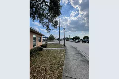 2106 1st Street N, Winter Haven, FL 33881 - Photo 7