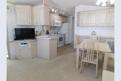 1385 Pine Island Drive S, Saint Cloud, FL 34771 - Photo 9