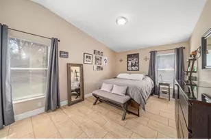 2733 Mayer St, Orlando, FL 32806 - Photo 9