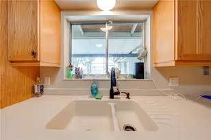 2336 Meadow Ct, Kissimmee, FL 34744 - Photo 7