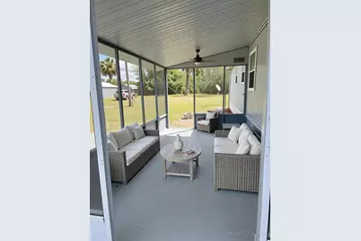 126 Cypress Street, Crescent City, FL 32112 - Photo 3