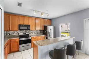 2075 Cypress Bay Blvd, Kissimmee, FL 34743 - Photo 7